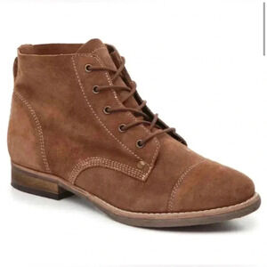 Diba Booties Size 6